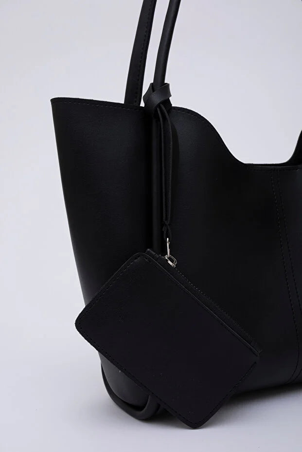 Black SHK108 snap closure faux leather women hand and shoulder bag wit